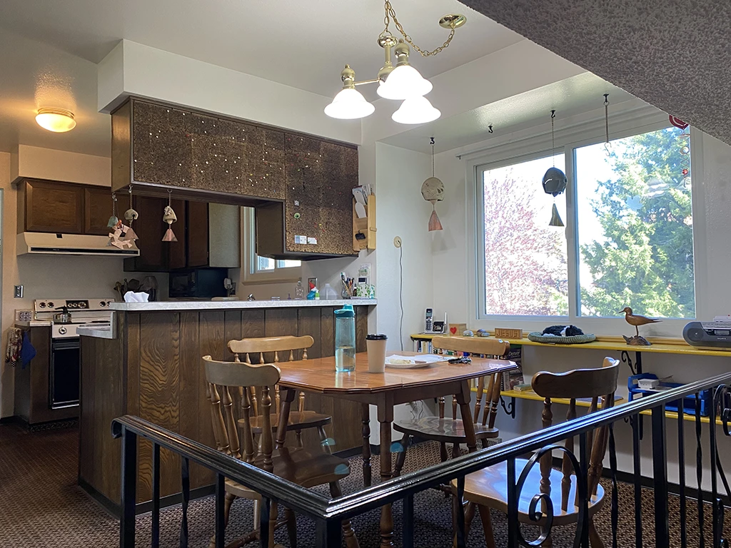 The cramped kitchen before the remodel